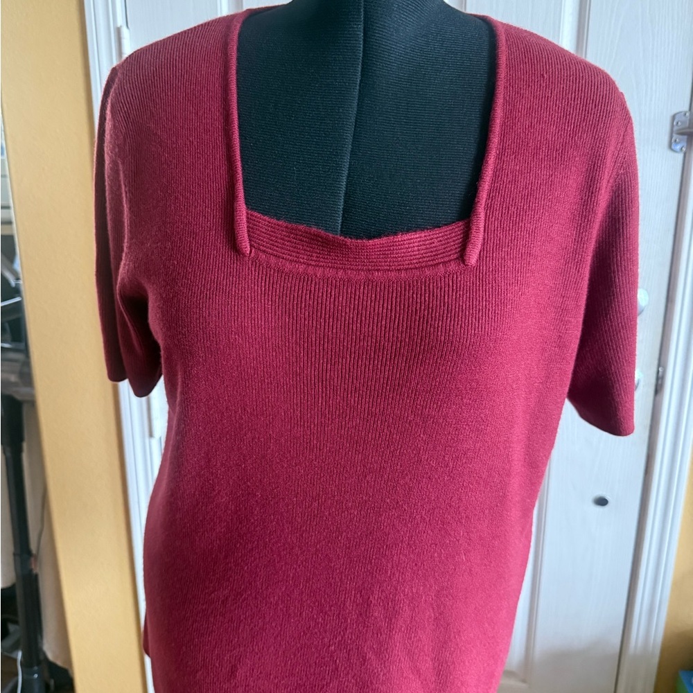 Women's Red Crew Neck Sweater
